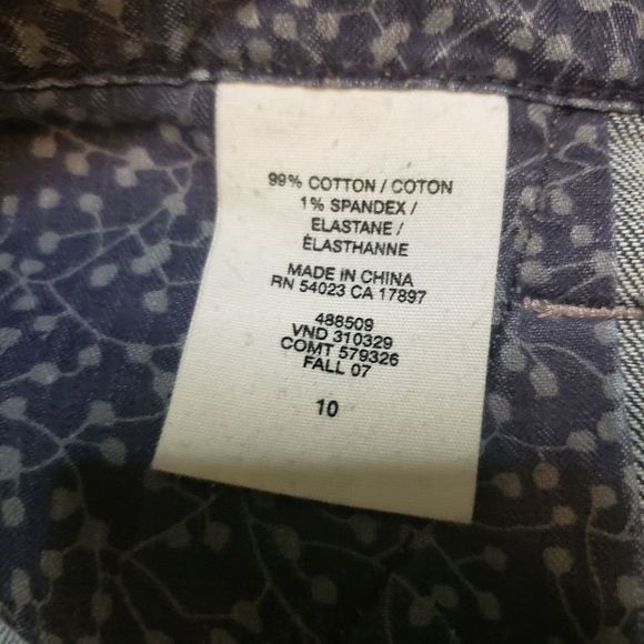 Gap Jeans Denim Distressed Capri Size 10 - Picture 4 of 5